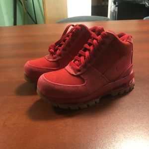 Women’s/Kids Nike ACG Boots